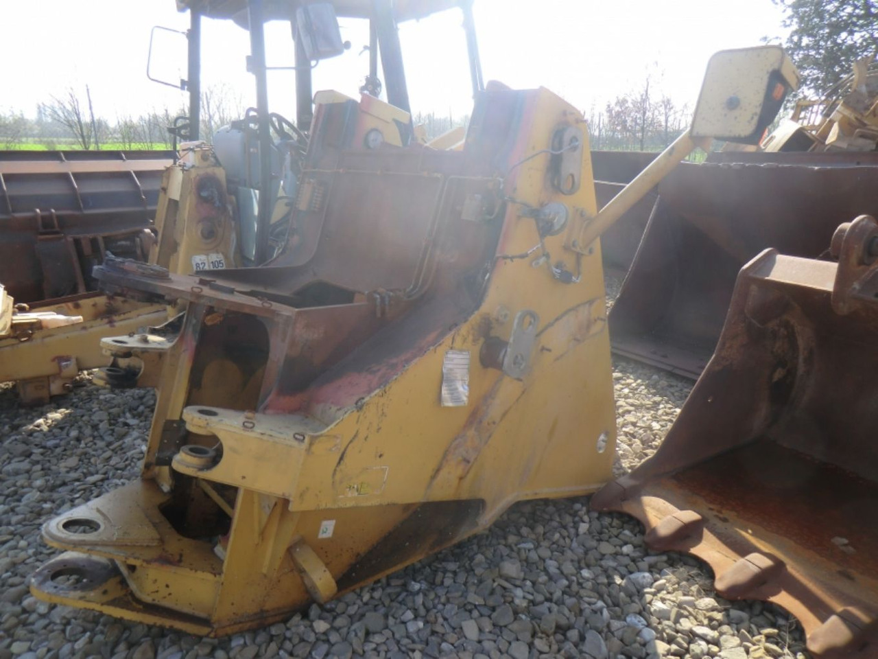 Caterpillar 962H TELAIO ANTERIORE - Estrutura/ Châssis por Máquina de construção: foto 4 Caterpillar 962H TELAIO ANTERIORE - Estrutura/ Châssis por Máquina de construção: foto 4