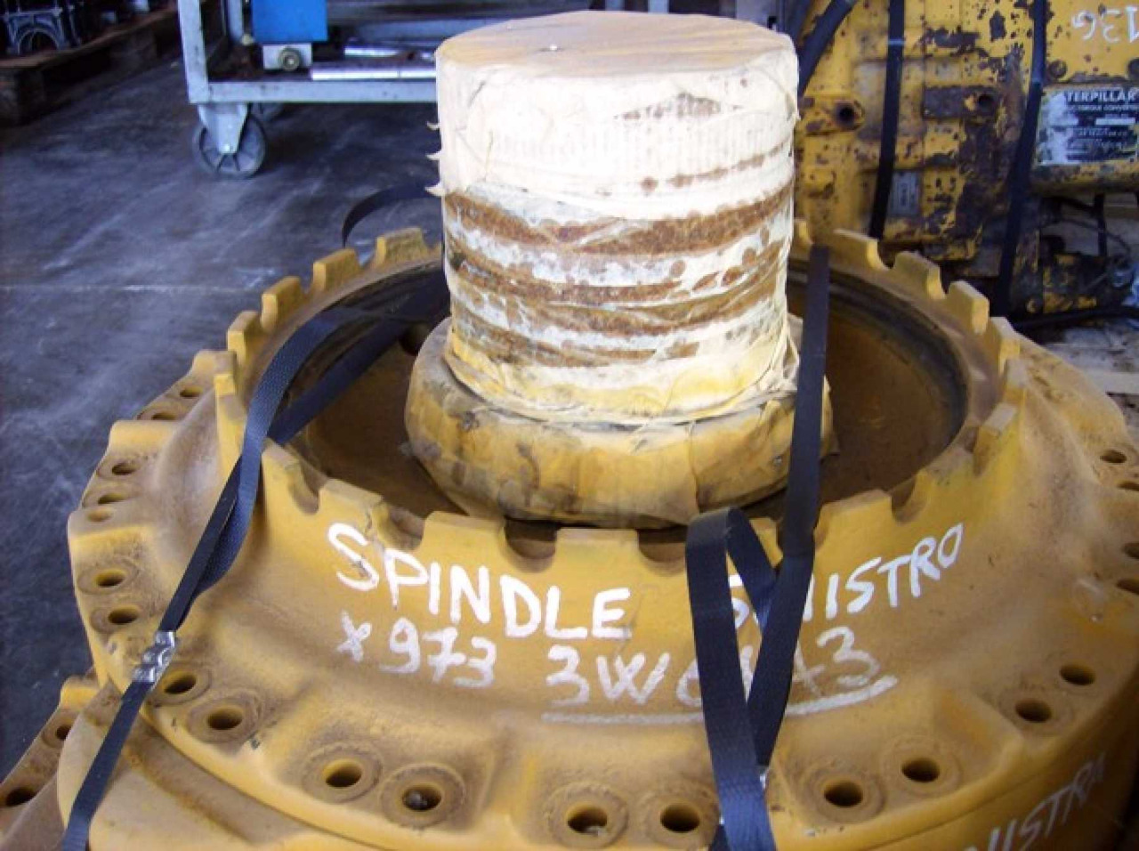 Caterpillar 973 LGP SPINDLE - Peças de material rodante por Máquina de construção: foto 4 Caterpillar 973 LGP SPINDLE - Peças de material rodante por Máquina de construção: foto 4