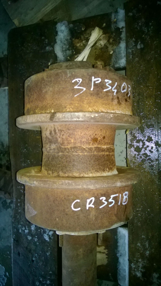 Caterpillar D9G D9H rullo superiore. - Rasto - Rolo por Máquina de construção: foto 3 Caterpillar D9G D9H rullo superiore. - Rasto - Rolo por Máquina de construção: foto 3