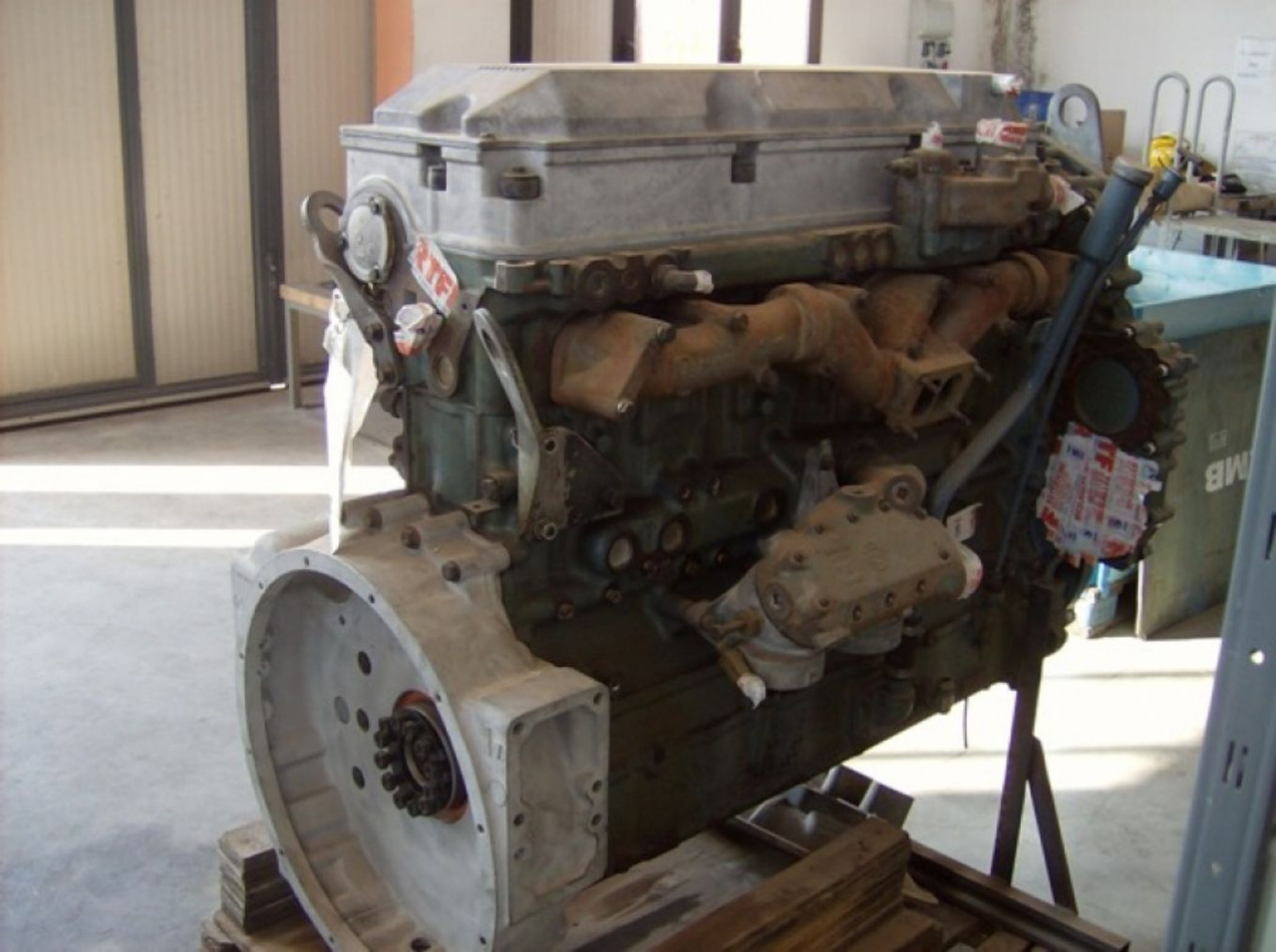 DETROIT DIESEL GM60 Motore revisionato. - Motor por Máquina de construção: foto 3 DETROIT DIESEL GM60 Motore revisionato. - Motor por Máquina de construção: foto 3