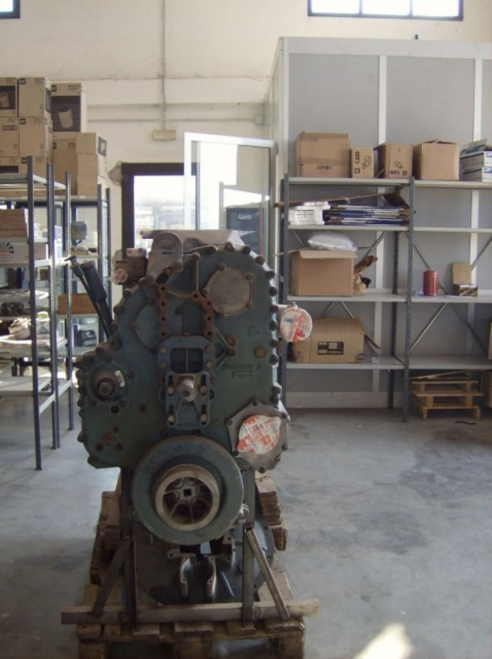 DETROIT DIESEL GM60 Motore revisionato. - Motor por Máquina de construção: foto 2 DETROIT DIESEL GM60 Motore revisionato. - Motor por Máquina de construção: foto 2