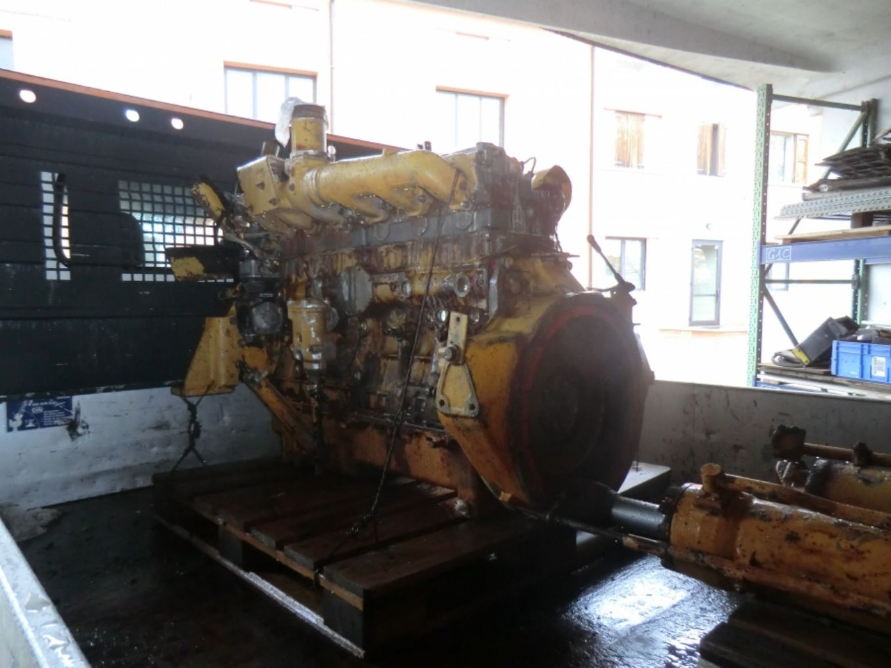 FIAT 8215-02 *542 Motore perfettamente funzionante completo di pompa nafta e iniettori revisionati. - Motor por Máquina de construção: foto 2 FIAT 8215-02 *542 Motore perfettamente funzionante completo di pompa nafta e iniettori revisionati. - Motor por Máquina de construção: foto 2