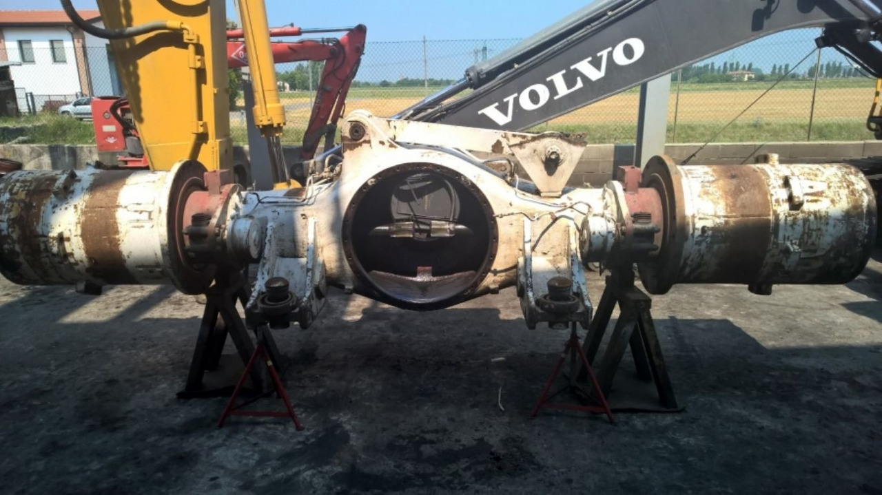 PERLINI DP655 ASSALE COMPLETO DI RIDUTTORI - Transmissão por Máquina de construção: foto 1 PERLINI DP655 ASSALE COMPLETO DI RIDUTTORI - Transmissão por Máquina de construção: foto 1