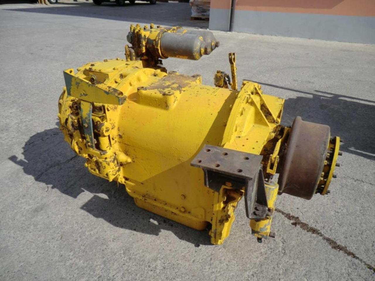 PERLINI Trasmissione matricola 64229 - Caixa de velocidade por Máquina de construção: foto 2 PERLINI Trasmissione matricola 64229 - Caixa de velocidade por Máquina de construção: foto 2