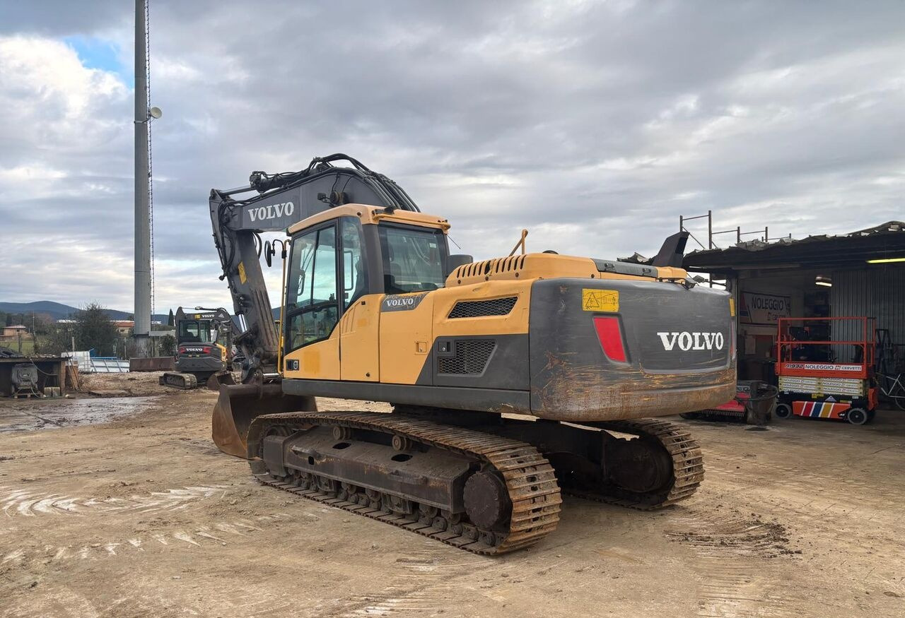 Volvo EC220DNL - Escavadora de rastos: foto 2 Volvo EC220DNL - Escavadora de rastos: foto 2