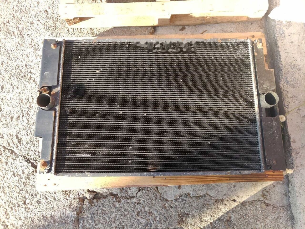 Water radiator (2565310) CATERPILLAR 950H N1A01947 - Radiador por Pá carregadora de rodas: foto 1 Water radiator (2565310) CATERPILLAR 950H N1A01947 - Radiador por Pá carregadora de rodas: foto 1