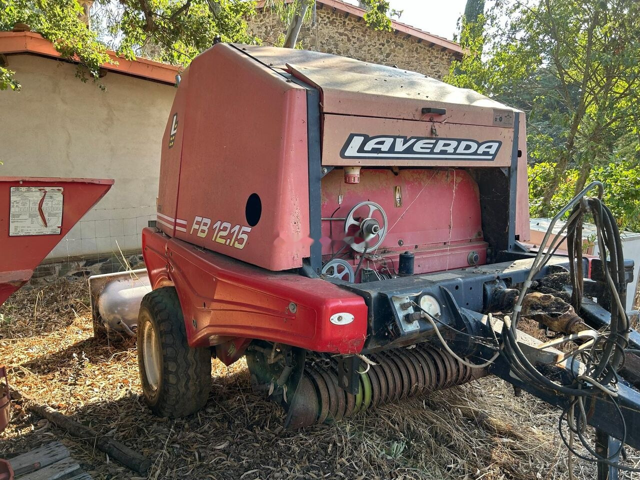 Laverda FB 12.15 - Enfardadeira de fardos redondos: foto 1 Laverda FB 12.15 - Enfardadeira de fardos redondos: foto 1