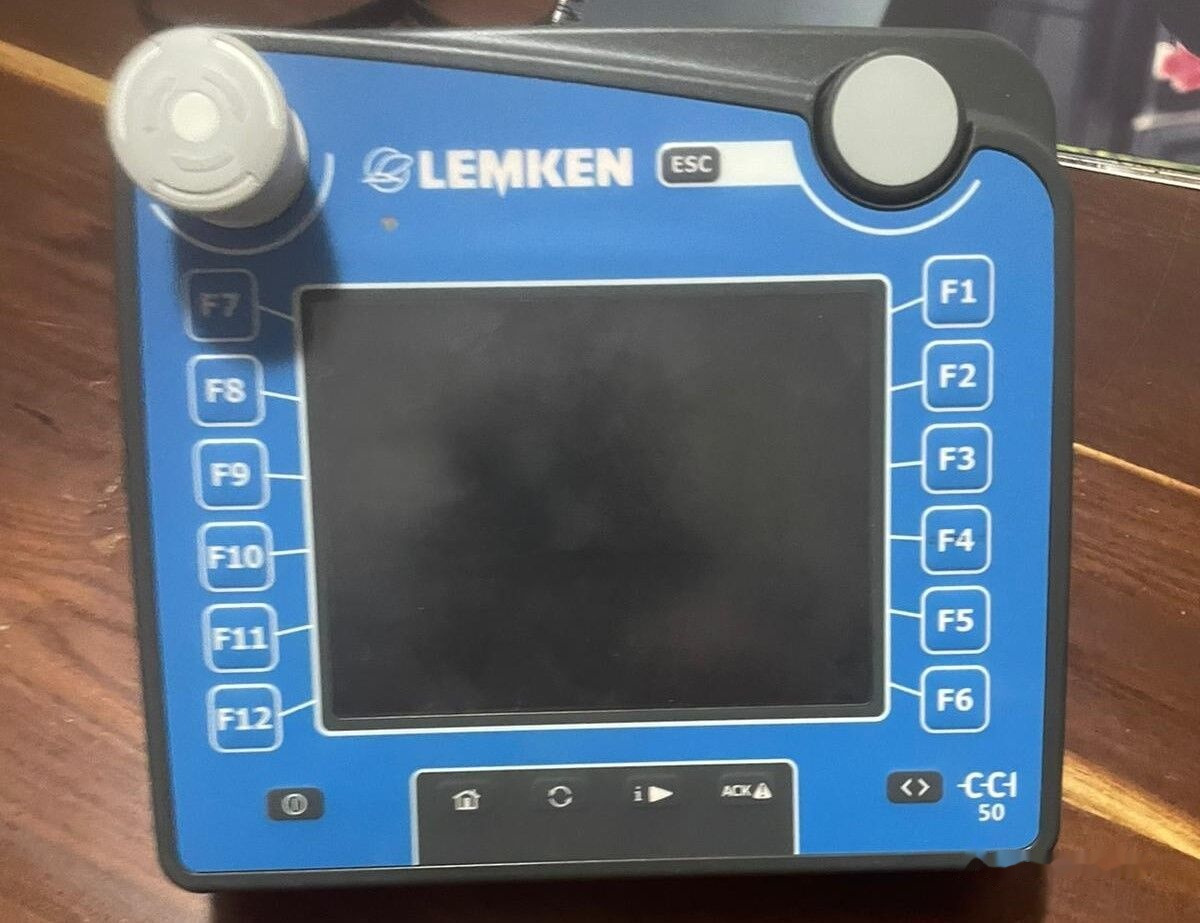 Lemken VEGA 4000 - Pulverizador de arrastar: foto 3 Lemken VEGA 4000 - Pulverizador de arrastar: foto 3