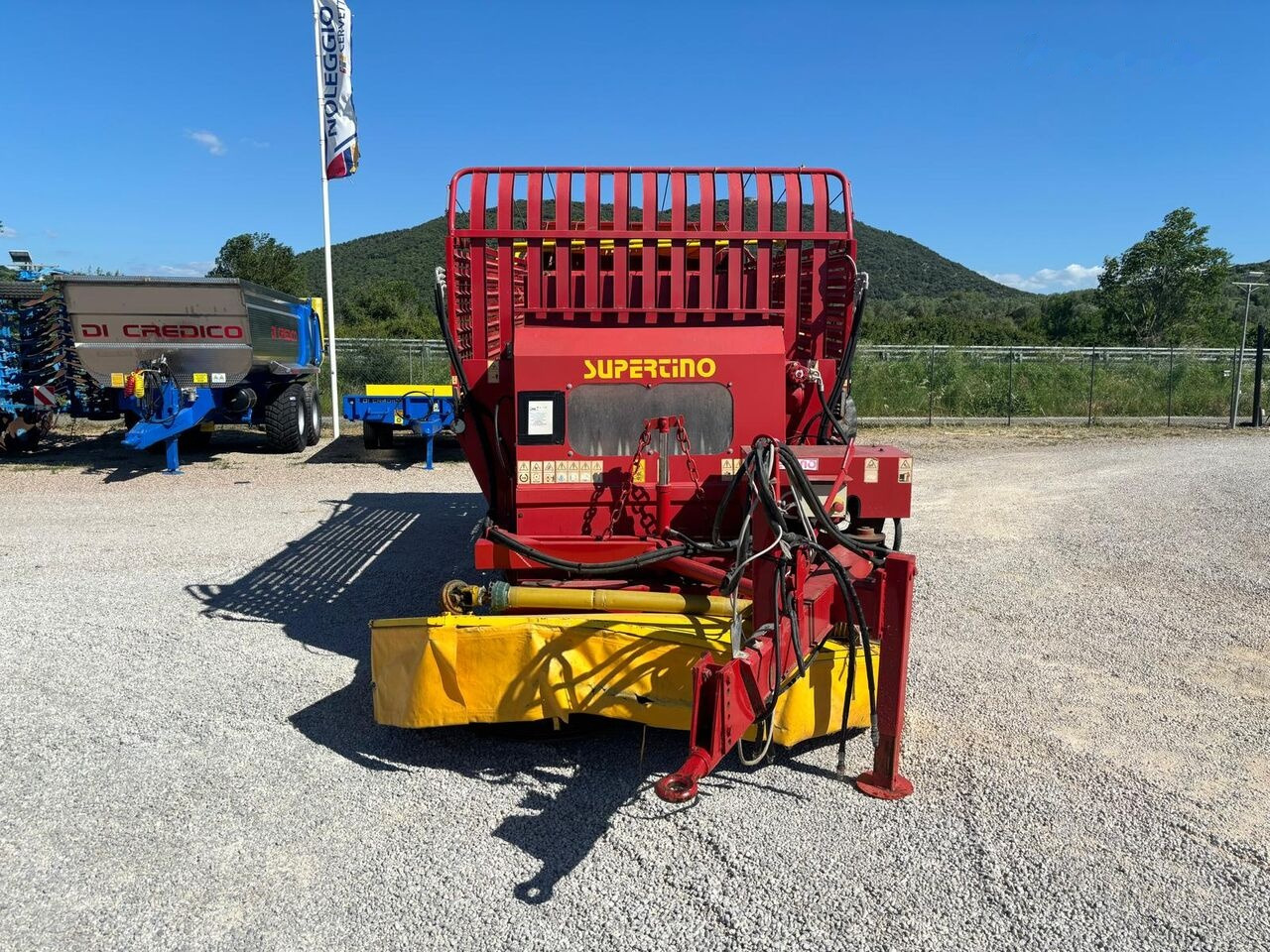 Supertino CA 60 - Autocarregadora: foto 2 Supertino CA 60 - Autocarregadora: foto 2