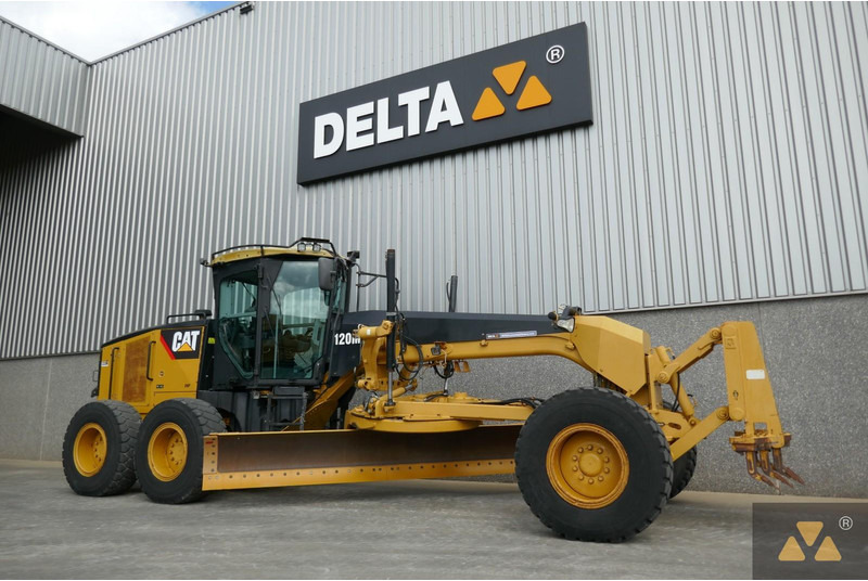 Caterpillar 120M - Motoniveladora: foto 3 Caterpillar 120M - Motoniveladora: foto 3