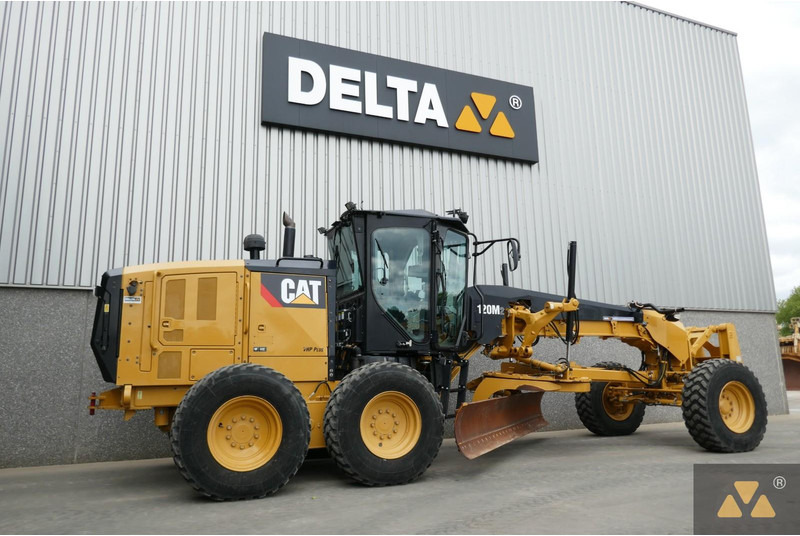 Caterpillar 120M2 - Motoniveladora: foto 5 Caterpillar 120M2 - Motoniveladora: foto 5