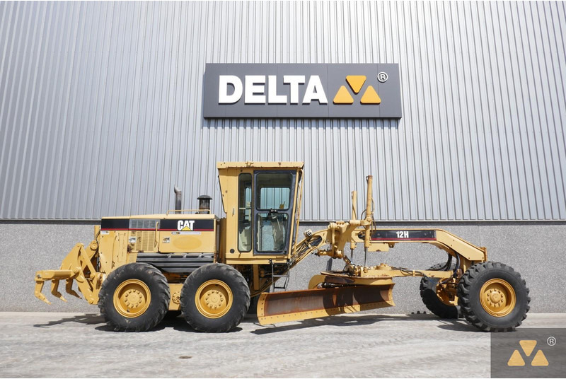Caterpillar 12H - Motoniveladora: foto 2 Caterpillar 12H - Motoniveladora: foto 2