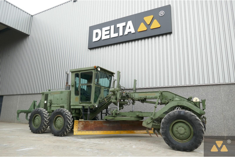 Caterpillar 130G Ex-army - Motoniveladora: foto 3 Caterpillar 130G Ex-army - Motoniveladora: foto 3