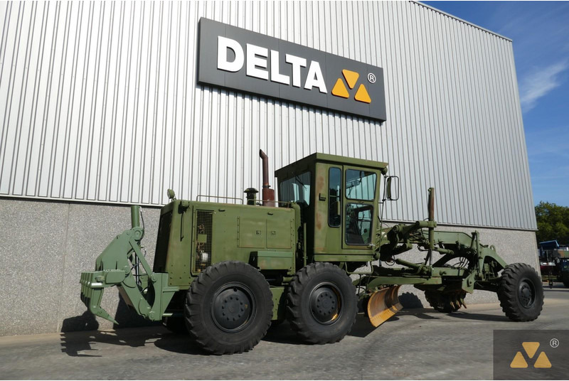 Caterpillar 130G Ex-army - Motoniveladora: foto 5 Caterpillar 130G Ex-army - Motoniveladora: foto 5