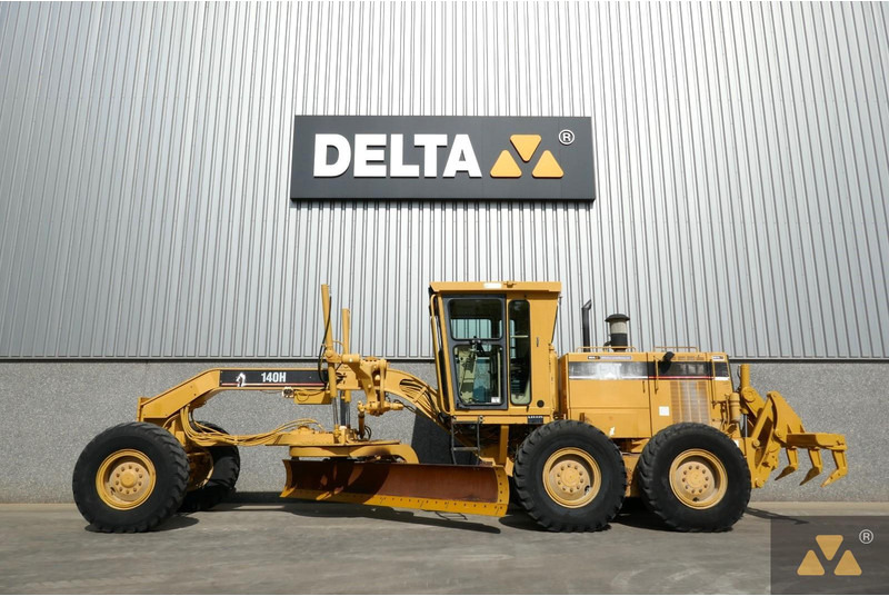 Caterpillar 140H - Motoniveladora: foto 1 Caterpillar 140H - Motoniveladora: foto 1