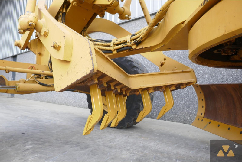 Motoniveladora Caterpillar 140H: foto 12