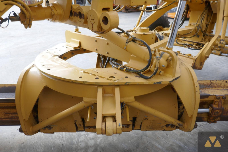 Motoniveladora Caterpillar 140H: foto 17