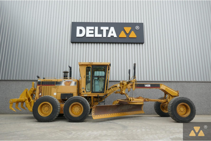 Caterpillar 140H - Motoniveladora: foto 2 Caterpillar 140H - Motoniveladora: foto 2