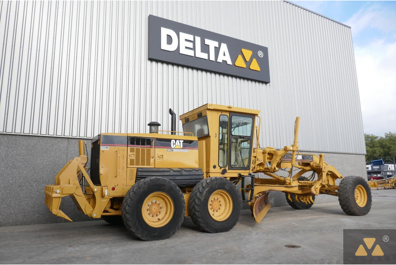 Motoniveladora Caterpillar 140H: foto 5