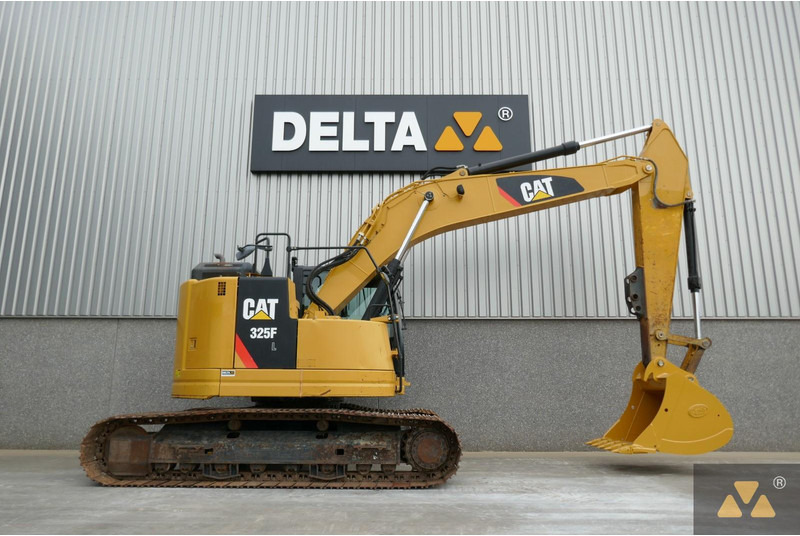 Caterpillar 325F LCR - Escavadora de rastos: foto 2 Caterpillar 325F LCR - Escavadora de rastos: foto 2