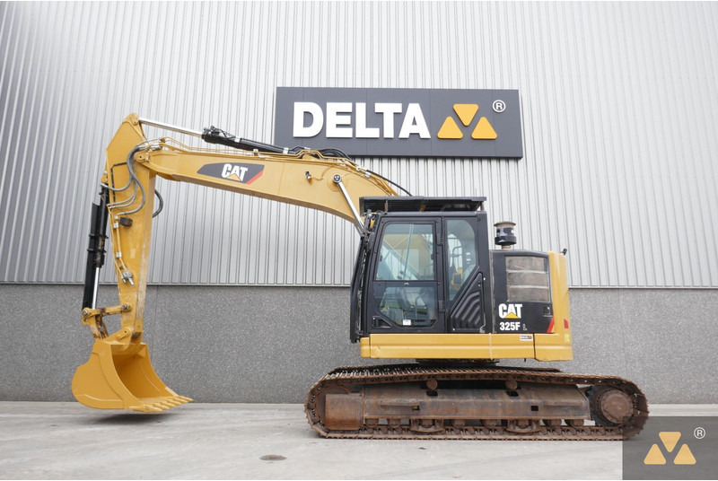 Caterpillar 325F LCR - Escavadora de rastos: foto 1 Caterpillar 325F LCR - Escavadora de rastos: foto 1