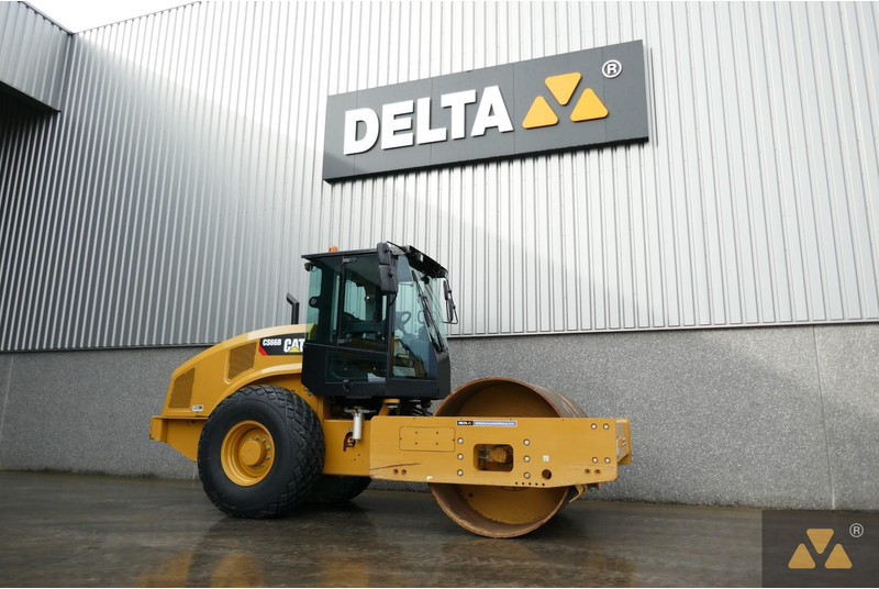 Caterpillar CS66B - Rolo: foto 3 Caterpillar CS66B - Rolo: foto 3