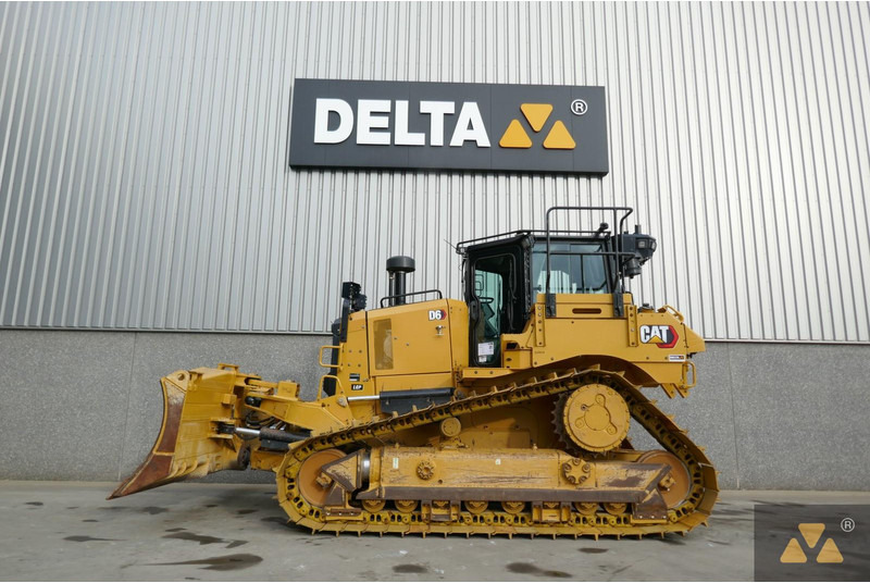 Buldôzer Caterpillar D6 LGP: foto 1