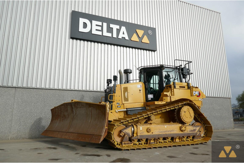Caterpillar D6 LGP - Buldôzer: foto 4 Caterpillar D6 LGP - Buldôzer: foto 4