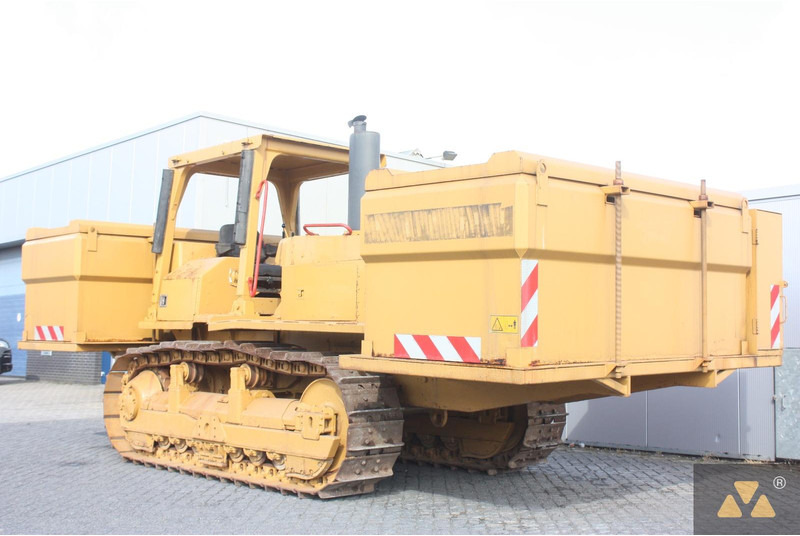 Caterpillar D6E Fuel tanker - Caminhão tanque: foto 3 Caterpillar D6E Fuel tanker - Caminhão tanque: foto 3