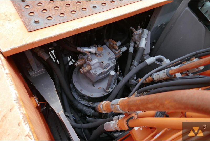 Escavadora de rastos Hitachi ZX280LC-3 Long reach: foto 15 Escavadora de rastos Hitachi ZX280LC-3 Long reach: foto 15