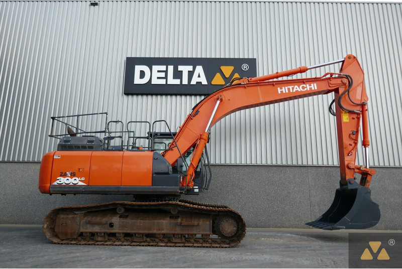 Hitachi ZX300LC-6 - Escavadora de rastos: foto 2 Hitachi ZX300LC-6 - Escavadora de rastos: foto 2