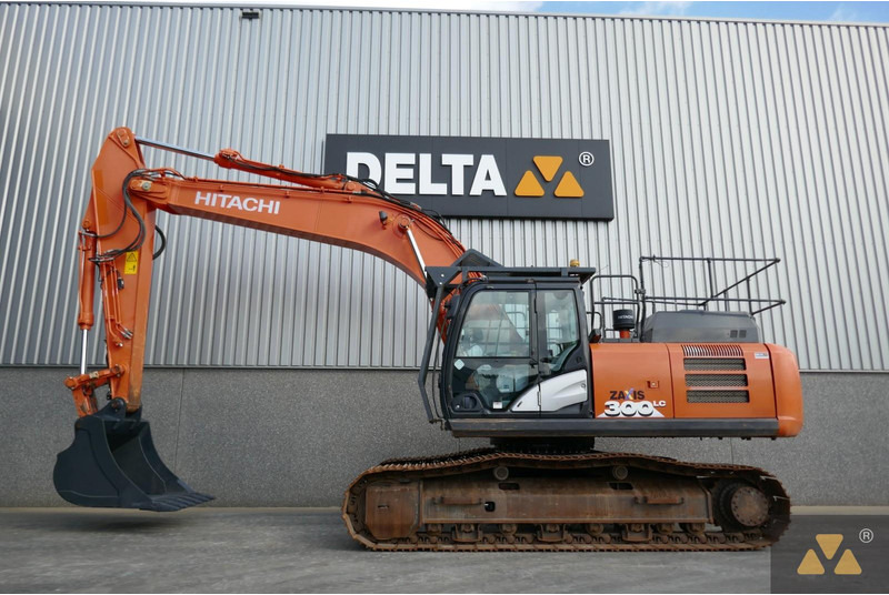 Hitachi ZX300LC-6 - Escavadora de rastos: foto 1 Hitachi ZX300LC-6 - Escavadora de rastos: foto 1