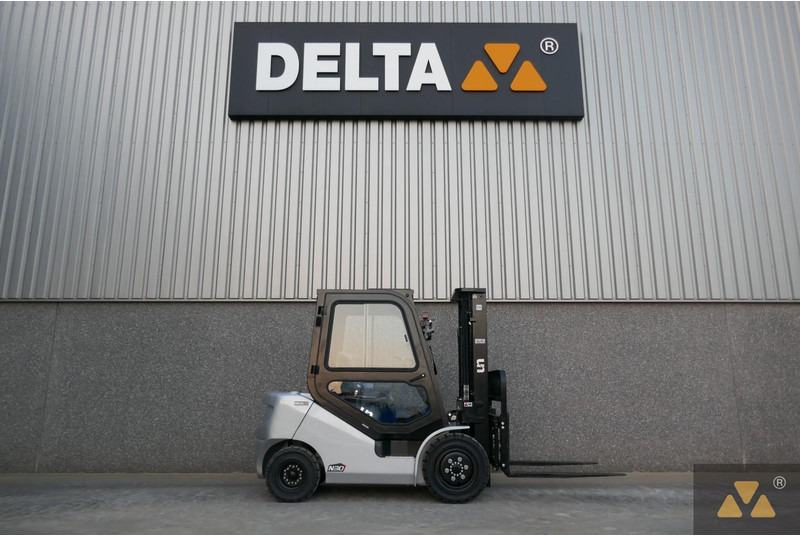 Un FD30T-NJB1 - Máquina de construção: foto 2 Un FD30T-NJB1 - Máquina de construção: foto 2