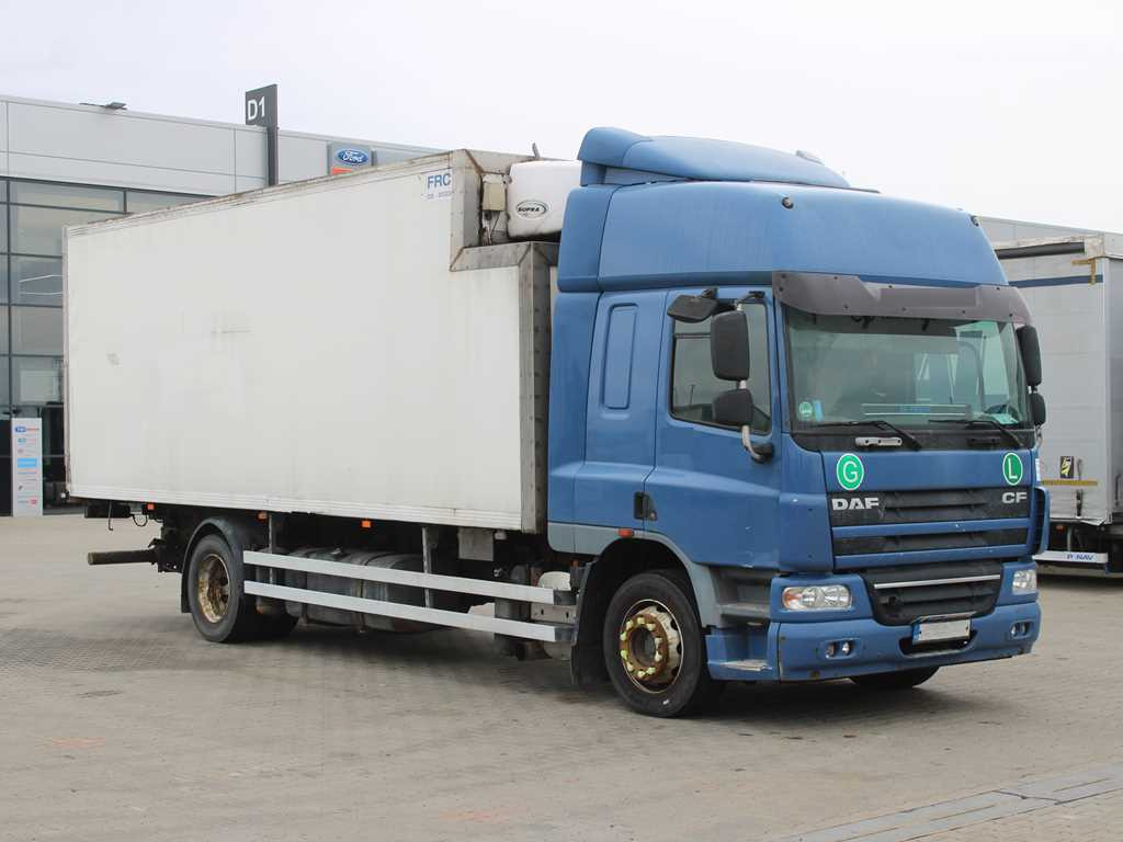 DAF FA 75360U, EURO 5, CARRIER SUPRA 550, AIR SUSPENSION - Camião frigorífico: foto 3 DAF FA 75360U, EURO 5, CARRIER SUPRA 550, AIR SUSPENSION - Camião frigorífico: foto 3