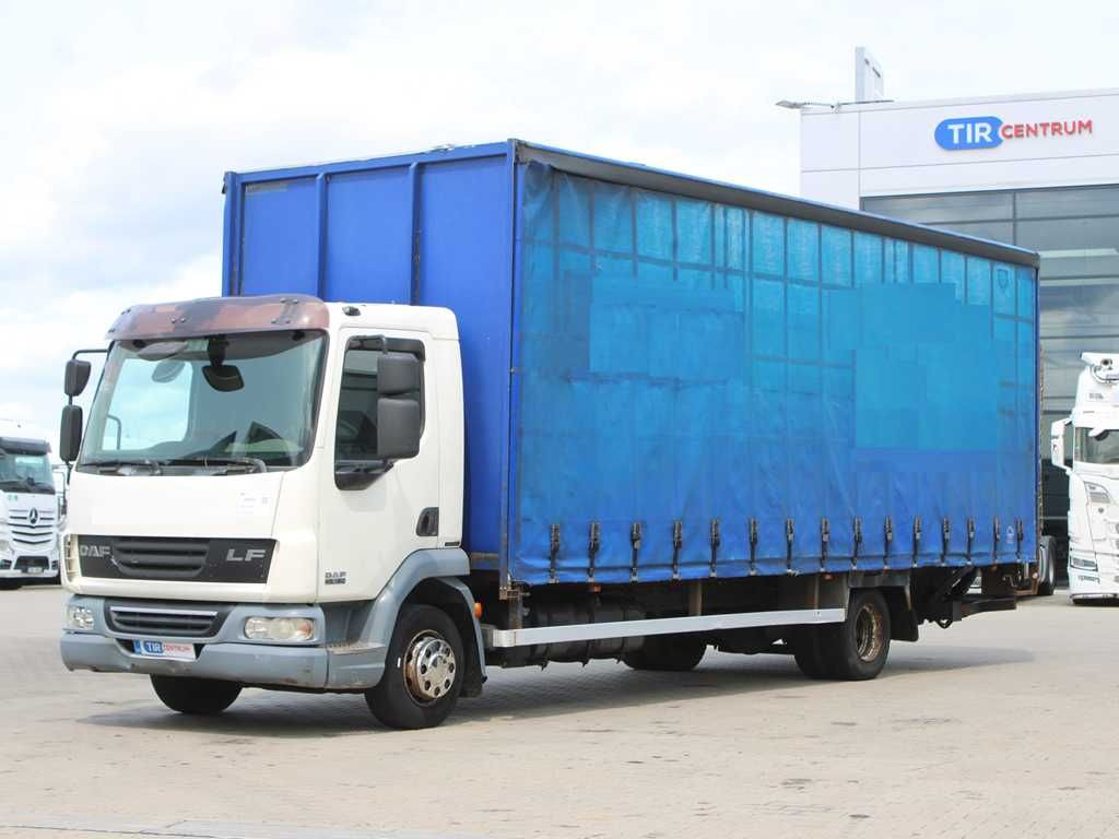 DAF FA LF 45, EURO 5, TAIL LIFT - Camião de lona: foto 1 DAF FA LF 45, EURO 5, TAIL LIFT - Camião de lona: foto 1