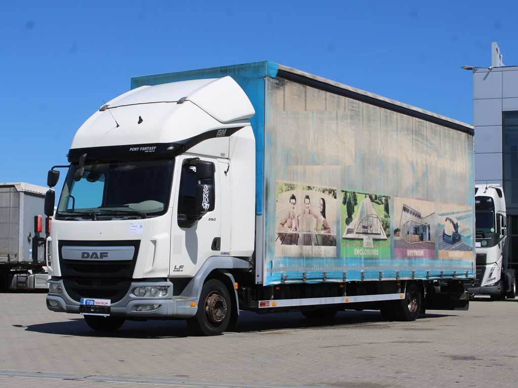 DAF LF 260, EURO 6 - Camião de lona: foto 1 DAF LF 260, EURO 6 - Camião de lona: foto 1