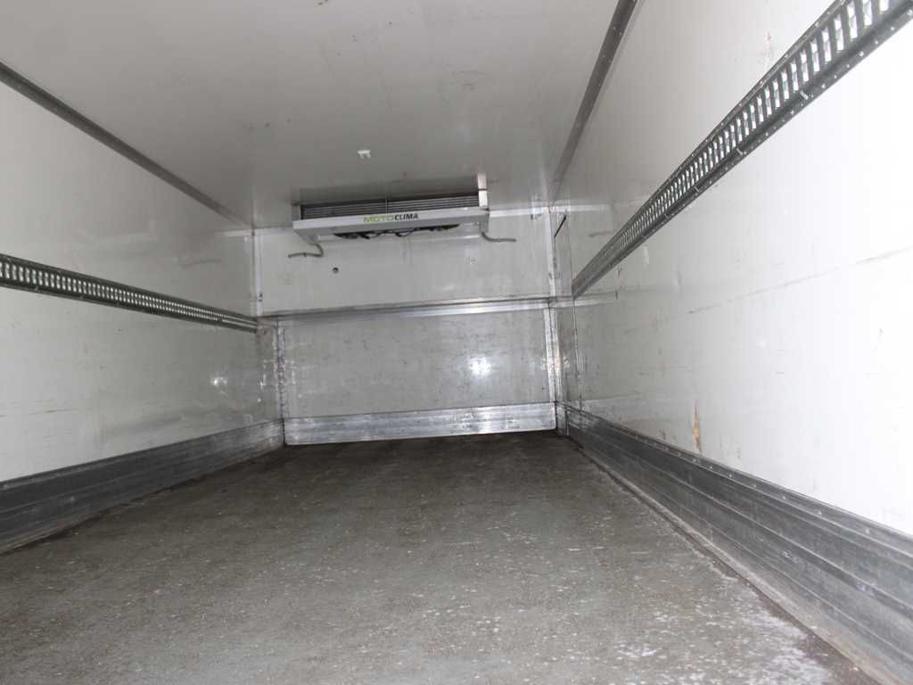 Camião frigorífico DAF LF 260 FA, EURO 6, TAIL LIFT,PNEU 80%,MOTO CLIMA: foto 8