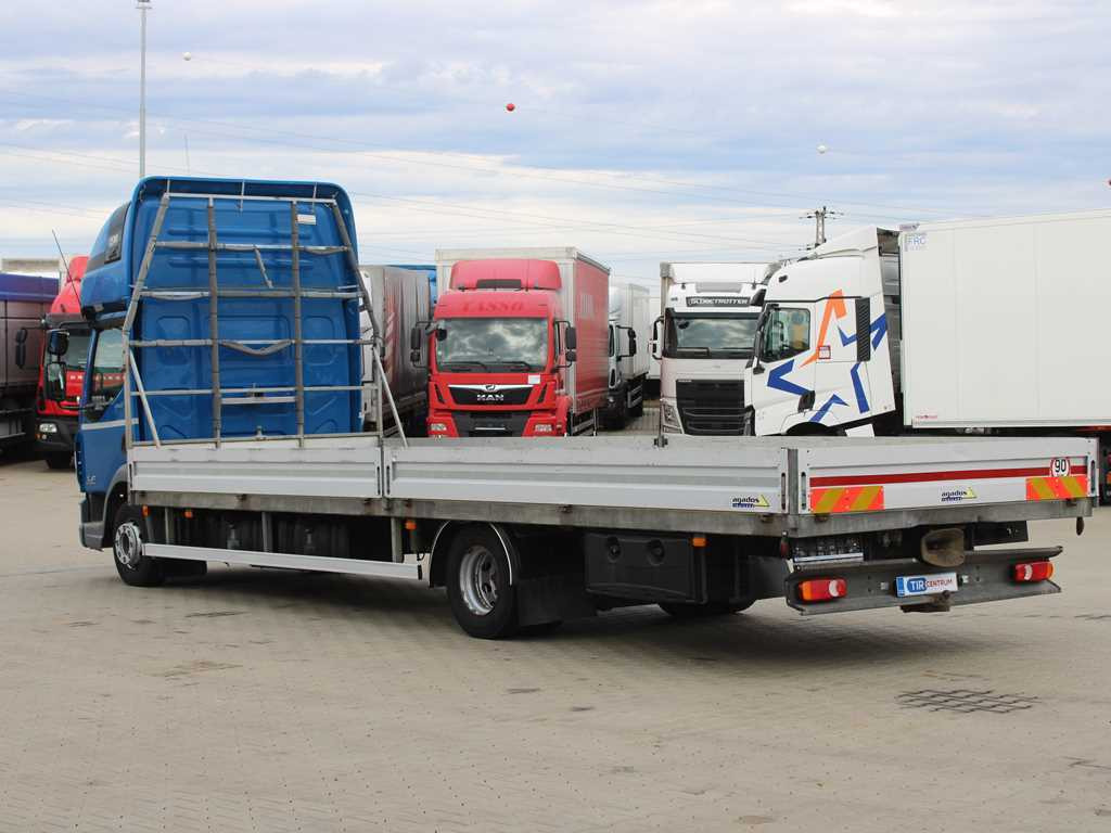DAF LF 260, SLEEPING BODY, EURO 6, TIRES 80% - Camião de caixa aberta/ Plataforma: foto 5 DAF LF 260, SLEEPING BODY, EURO 6, TIRES 80% - Camião de caixa aberta/ Plataforma: foto 5