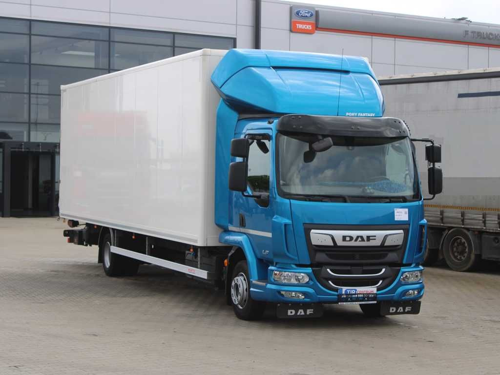 DAF LF260 FA, EURO 6, TAIL LIFT, CAMERA - Camião furgão: foto 2 DAF LF260 FA, EURO 6, TAIL LIFT, CAMERA - Camião furgão: foto 2