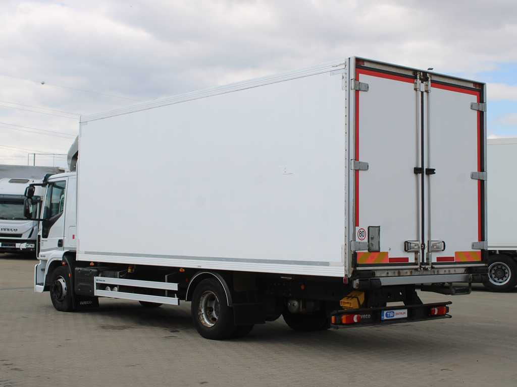 Iveco EUROCARGO 120E, EURO 6, INDEPENDENT AIR CONDITIONING, CARRIER SUPRA 450 - Camião frigorífico: foto 5 Iveco EUROCARGO 120E, EURO 6, INDEPENDENT AIR CONDITIONING, CARRIER SUPRA 450 - Camião frigorífico: foto 5