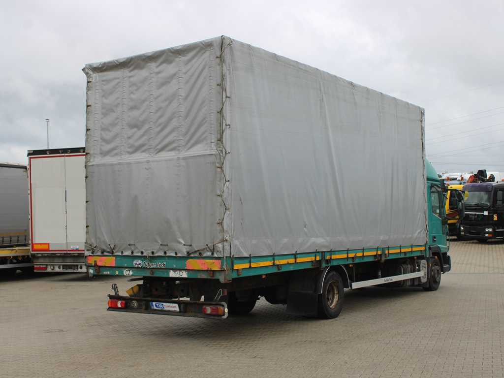 Iveco EUROCARGO 120EL22, EURO 5 - Camião de lona: foto 4 Iveco EUROCARGO 120EL22, EURO 5 - Camião de lona: foto 4