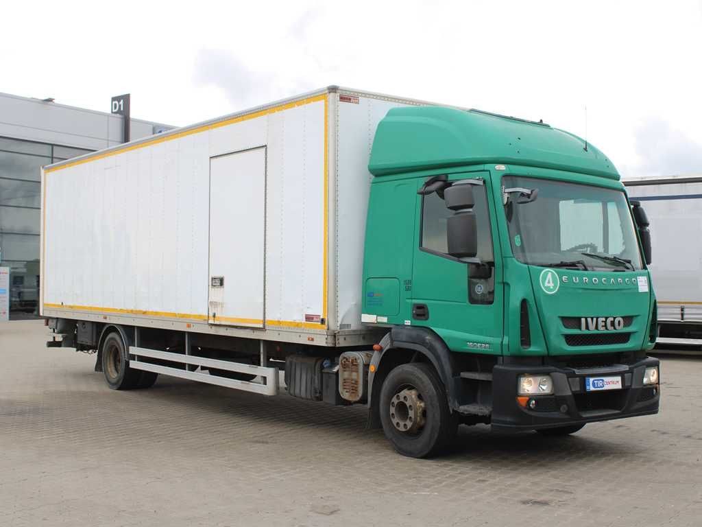 Iveco EUROCARGO ML 160E28, EURO 4, TAIL LIFT Iveco EUROCARGO ML 160E28, EURO 4, TAIL LIFT - Camião furgão: foto 2 Iveco EUROCARGO ML 160E28, EURO 4, TAIL LIFT Iveco EUROCARGO ML 160E28, EURO 4, TAIL LIFT - Camião furgão: foto 2