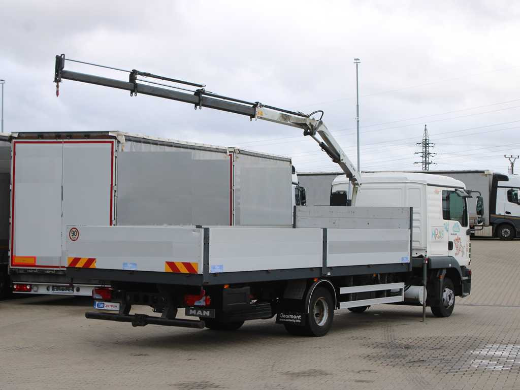MAN TGL 8.220, EURO 5, SIDEBOARD, TIRES 80%, HYDRAULIC ARM TLC_38A.3 - Camião de caixa aberta/ Plataforma, Camião grua: foto 4 MAN TGL 8.220, EURO 5, SIDEBOARD, TIRES 80%, HYDRAULIC ARM TLC_38A.3 - Camião de caixa aberta/ Plataforma, Camião grua: foto 4