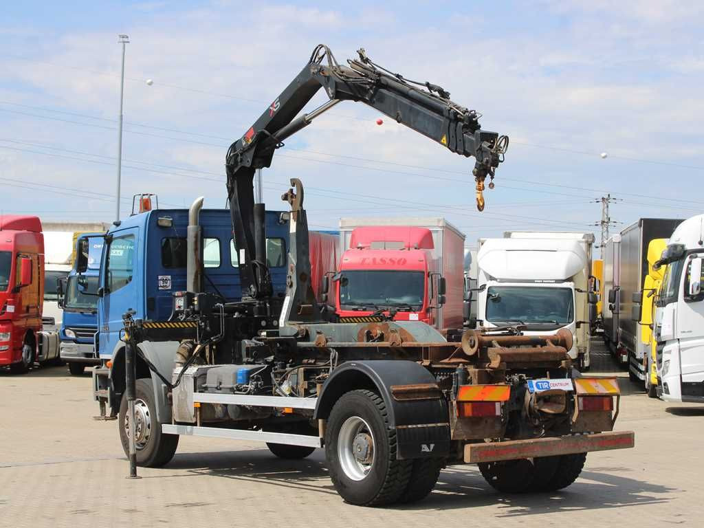 Mercedes-Benz AXOR 1824, CRANE HIAB 099B-3 DUO, 4x4 - Camião grua: foto 4 Mercedes-Benz AXOR 1824, CRANE HIAB 099B-3 DUO, 4x4 - Camião grua: foto 4