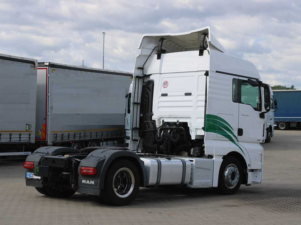 MAN TGX 18.460, LOWDECK, EURO 6, NAVIGATION, INDEPENDENT AIR CONDITIONING - Tractor: foto 4 MAN TGX 18.460, LOWDECK, EURO 6, NAVIGATION, INDEPENDENT AIR CONDITIONING - Tractor: foto 4