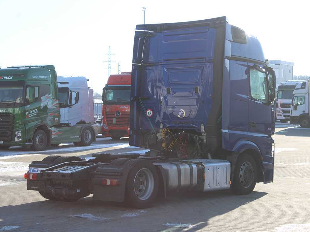 Mercedes-Benz Actros 1848, EURO 6, LOWDECK, PNEU 80% - Tractor: foto 4 Mercedes-Benz Actros 1848, EURO 6, LOWDECK, PNEU 80% - Tractor: foto 4