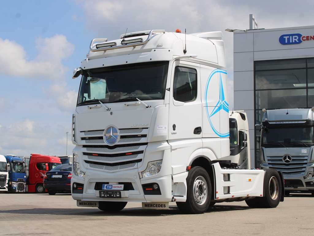 Mercedes-Benz Actros 1851, INDEPENDENT AIR CONDITIONING, RETARDER, EURO 6 - Tractor: foto 1 Mercedes-Benz Actros 1851, INDEPENDENT AIR CONDITIONING, RETARDER, EURO 6 - Tractor: foto 1