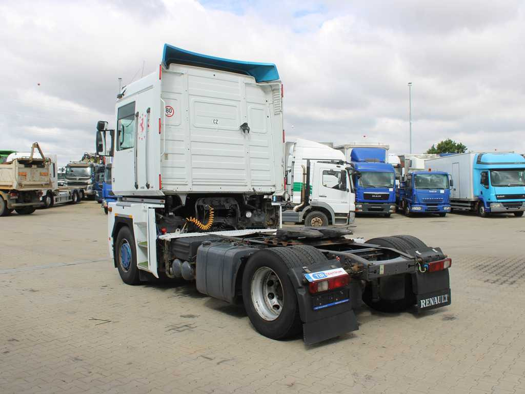 Renault MAGNUM 440.18, EURO 3 - Tractor: foto 4 Renault MAGNUM 440.18, EURO 3 - Tractor: foto 4