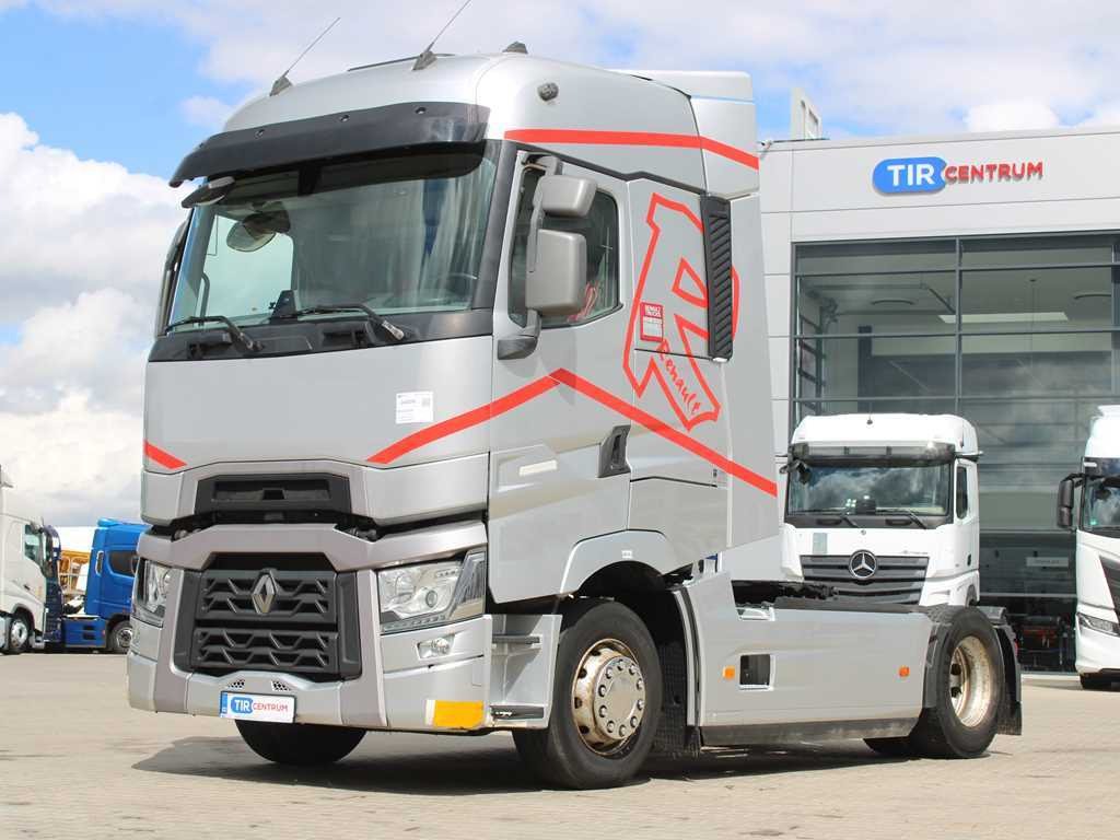 Renault T520 COMFORT, EURO 6 - Tractor: foto 1 Renault T520 COMFORT, EURO 6 - Tractor: foto 1