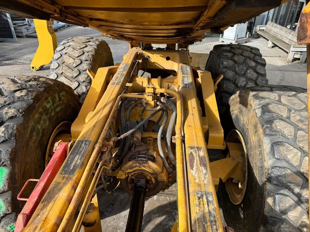 Tombador CAT 740: foto 10